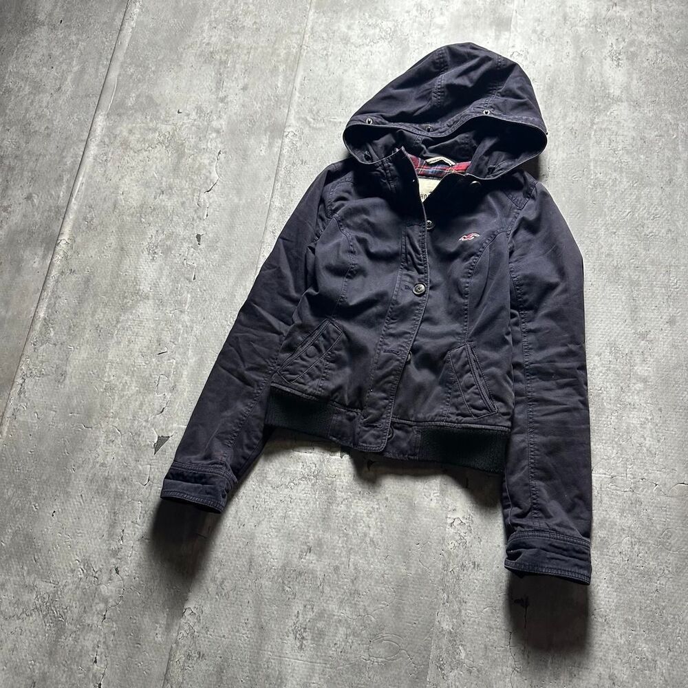 Hollister-co Women's Navy and Black Jacket